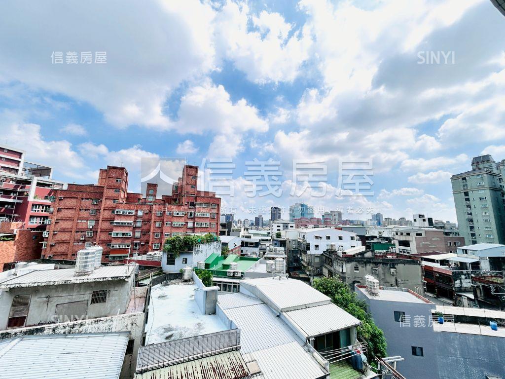 南豐一街光欣匯２房４Ｆ房屋室內格局與周邊環境