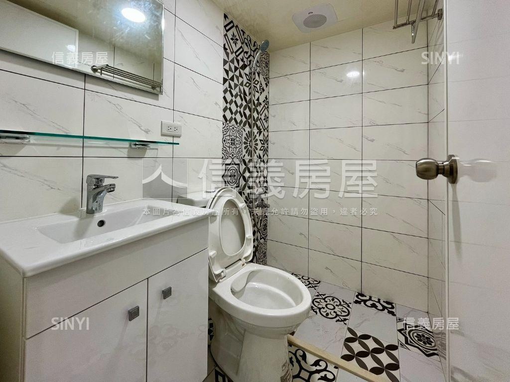 近奇美溫馨四房車位房屋室內格局與周邊環境