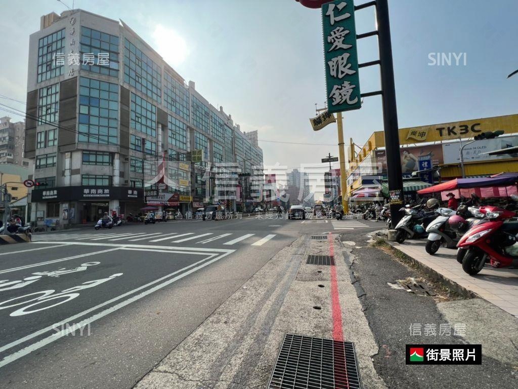 中華路採光孝親車墅房屋室內格局與周邊環境