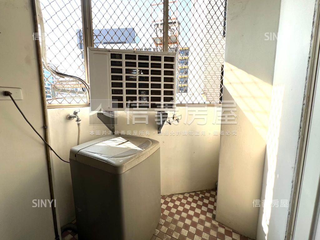 低總價逢甲商圈收租５套房房屋室內格局與周邊環境