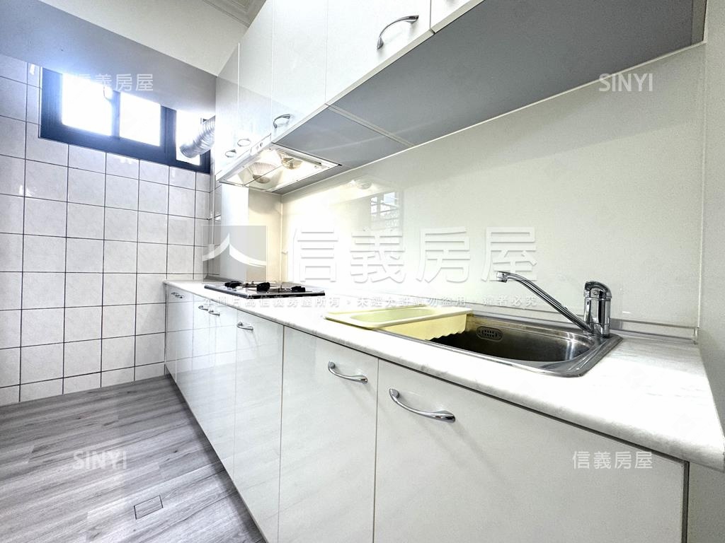 陝西六街舒適美三房住家房屋室內格局與周邊環境