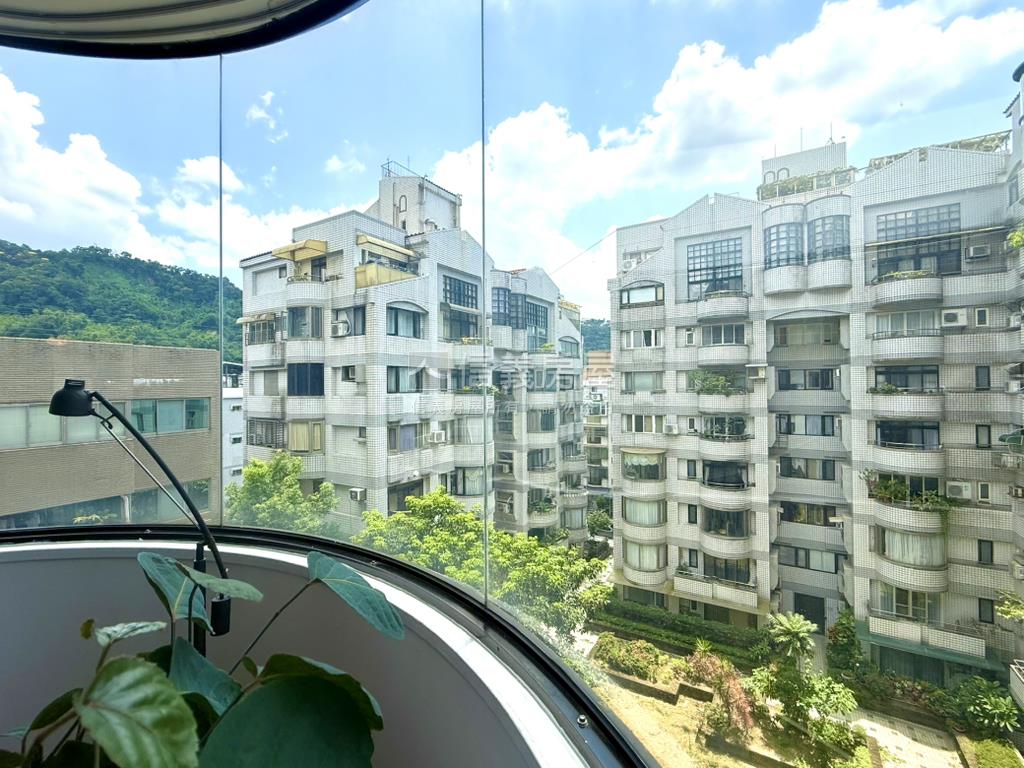 【新接】美景四房＋大車位房屋室內格局與周邊環境