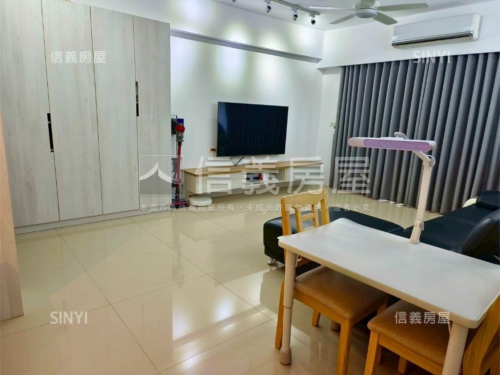 仁美淳青。四房平面車位房屋室內格局與周邊環境