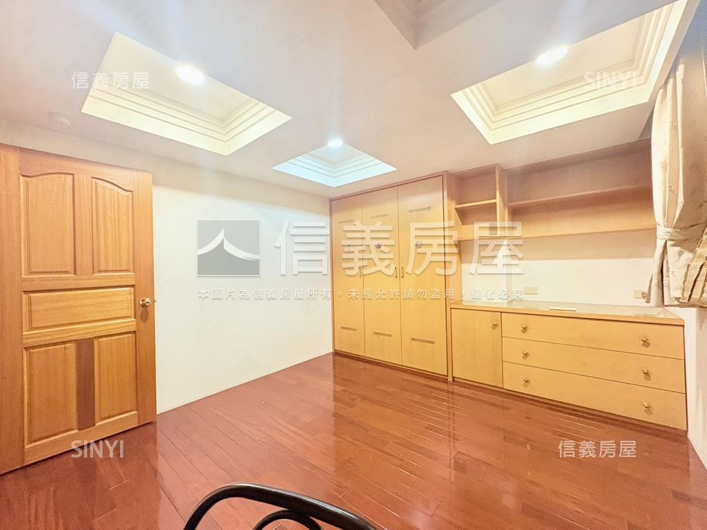 仁愛大視界房屋室內格局與周邊環境