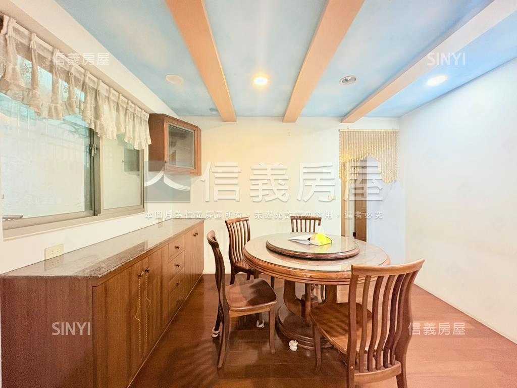 仁愛大視界房屋室內格局與周邊環境