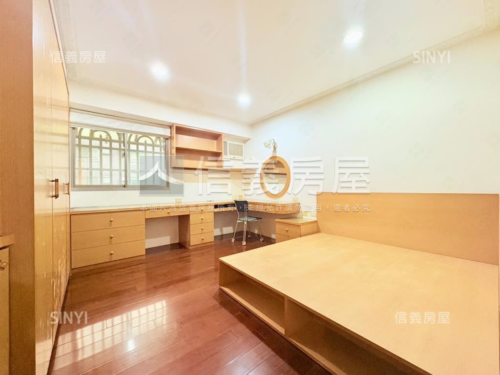 仁愛大視界房屋室內格局與周邊環境