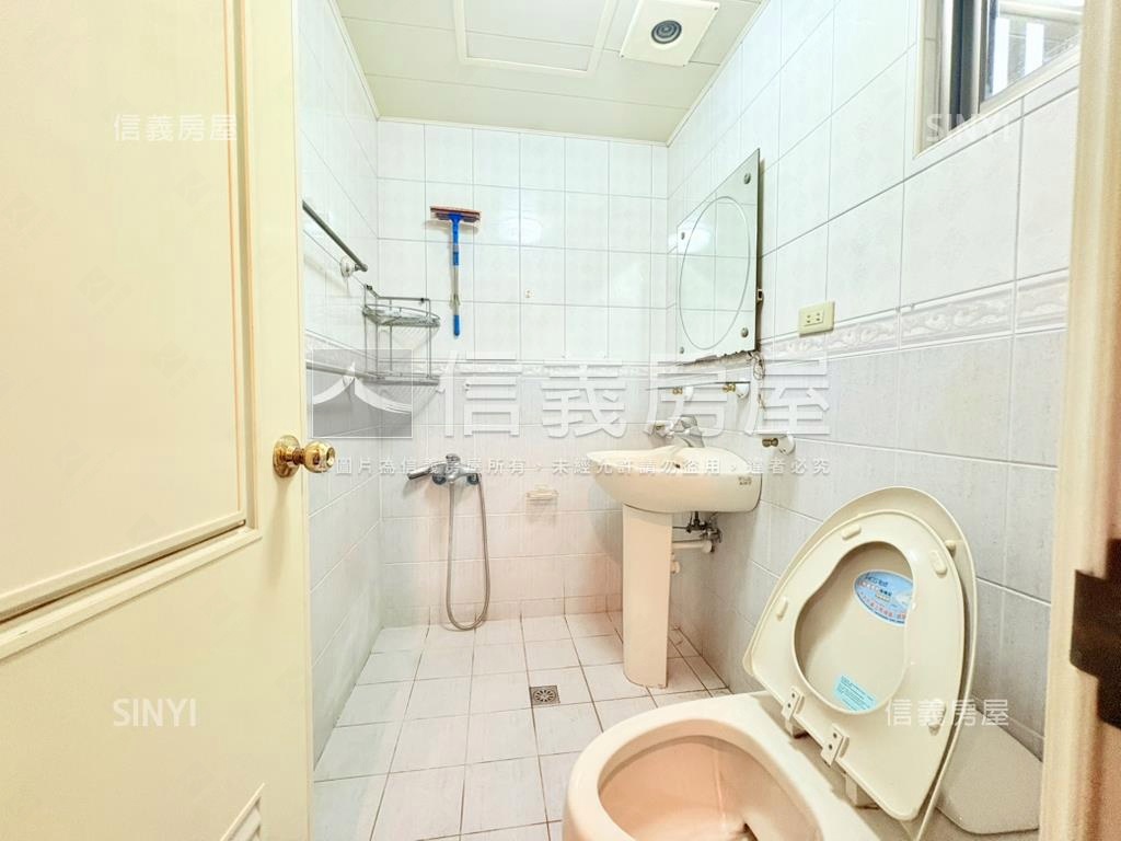 仁愛大視界房屋室內格局與周邊環境