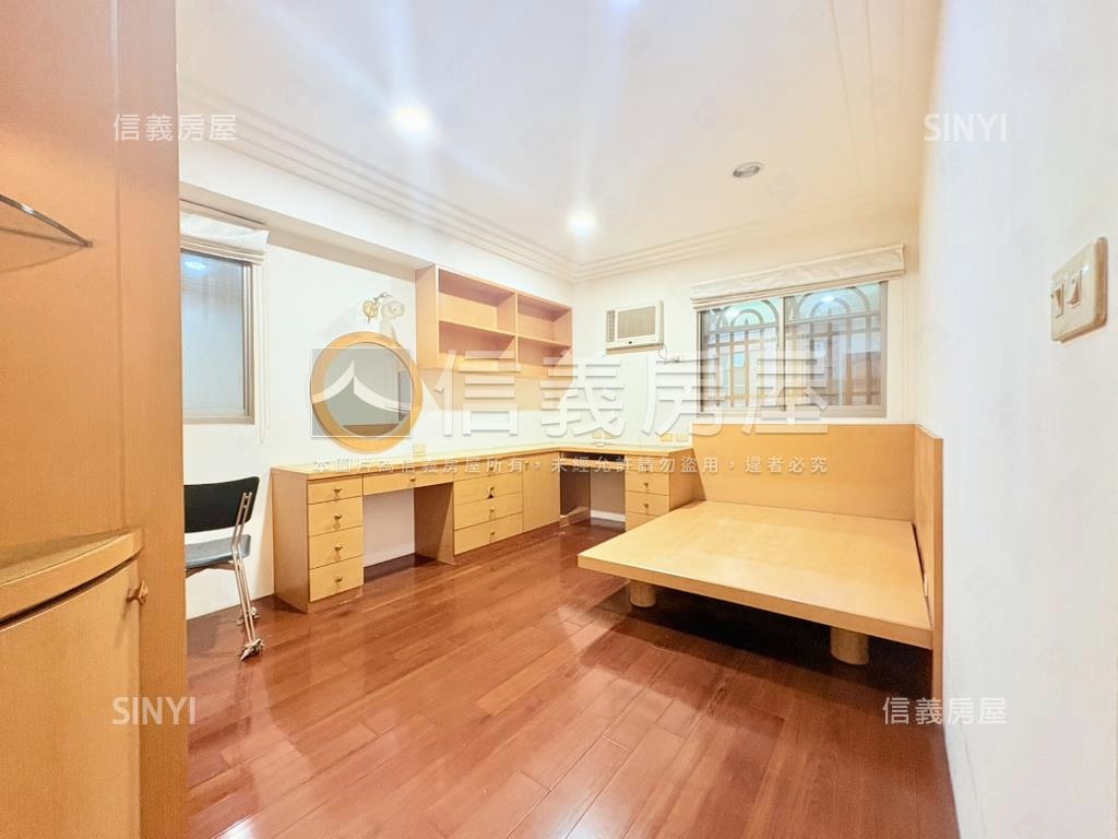 仁愛大視界房屋室內格局與周邊環境