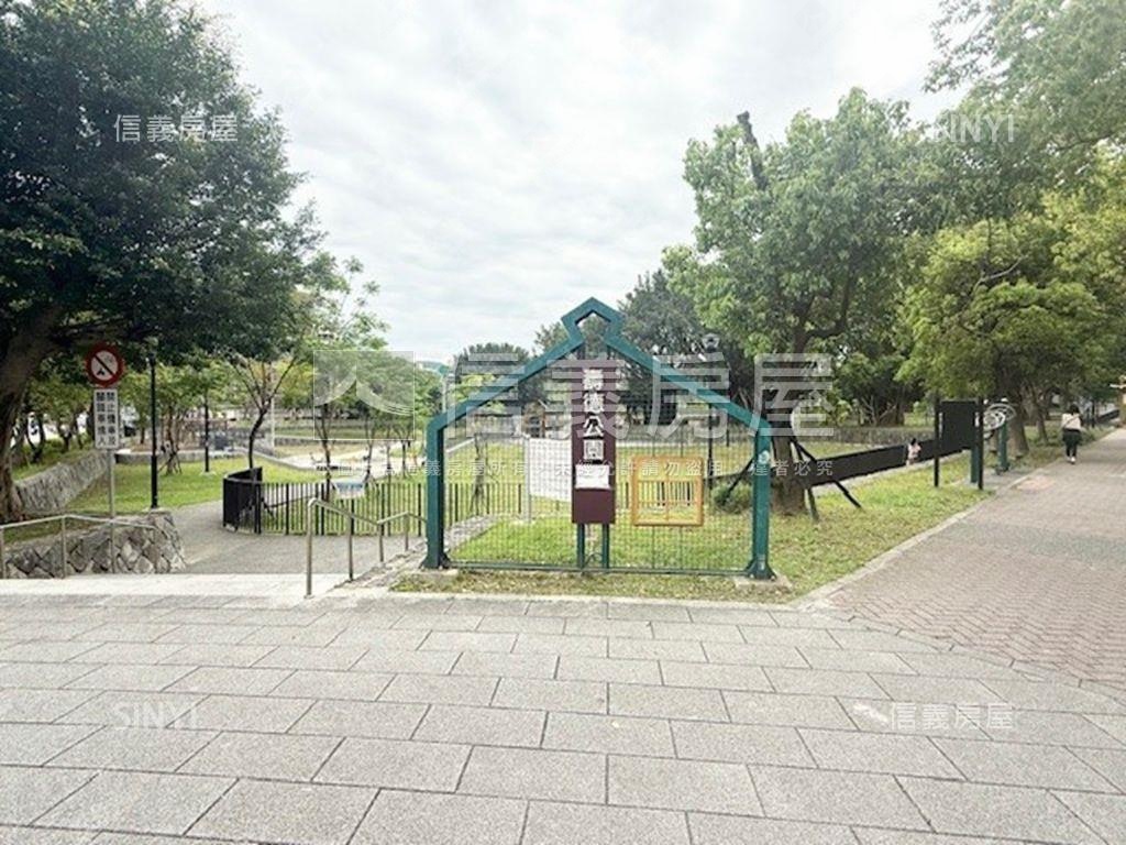 延和路頂樓加蓋公寓房屋室內格局與周邊環境