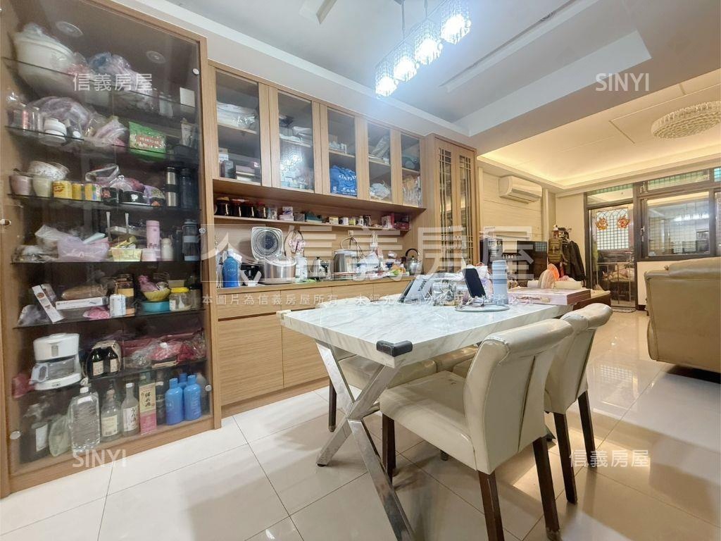 市中心質感別墅房屋室內格局與周邊環境