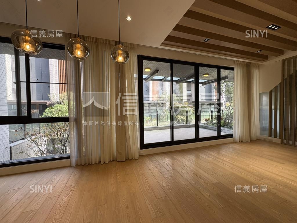 推薦美麗山林別墅房屋室內格局與周邊環境