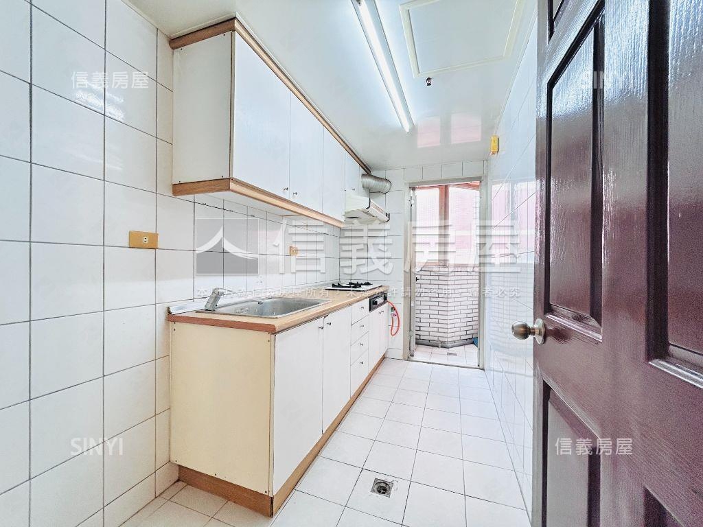 中正公園旁小資美三房房屋室內格局與周邊環境