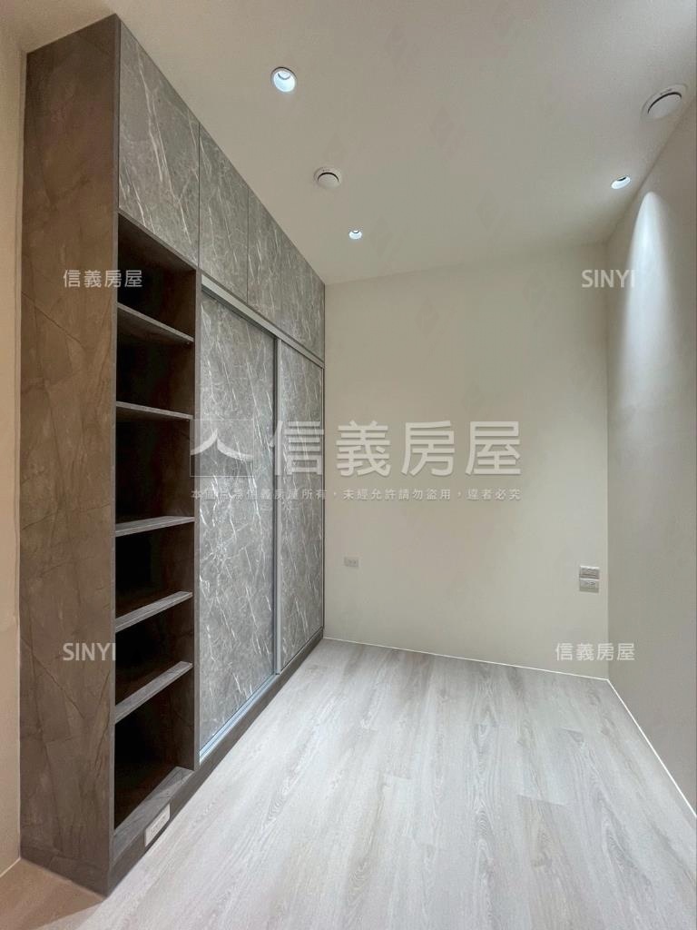 專任稀有一樓兩房屋況佳房屋室內格局與周邊環境