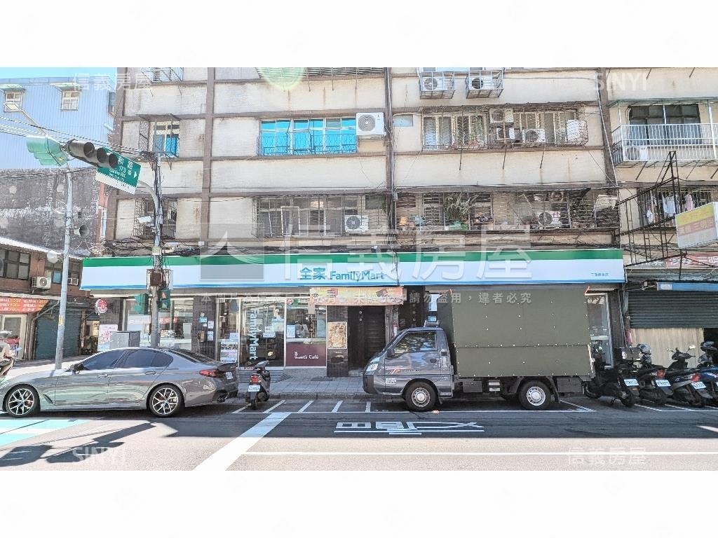 三重國小挑高一樓美裝潢房屋室內格局與周邊環境