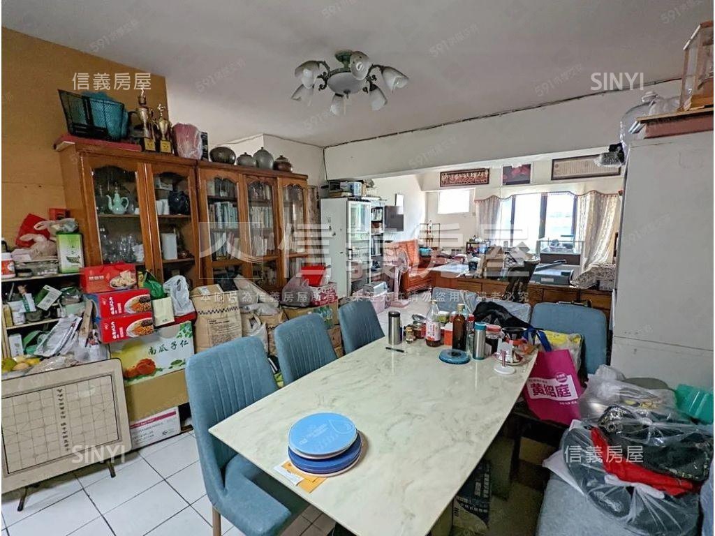 近捷運亮四房美宅房屋室內格局與周邊環境