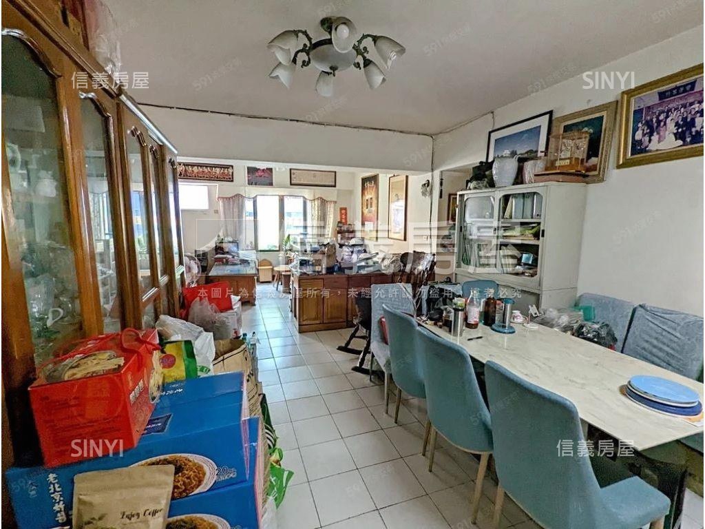 近捷運亮四房美宅房屋室內格局與周邊環境