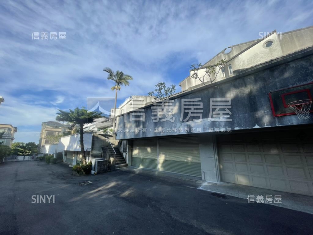 晨曦大地雙併美宅房屋室內格局與周邊環境