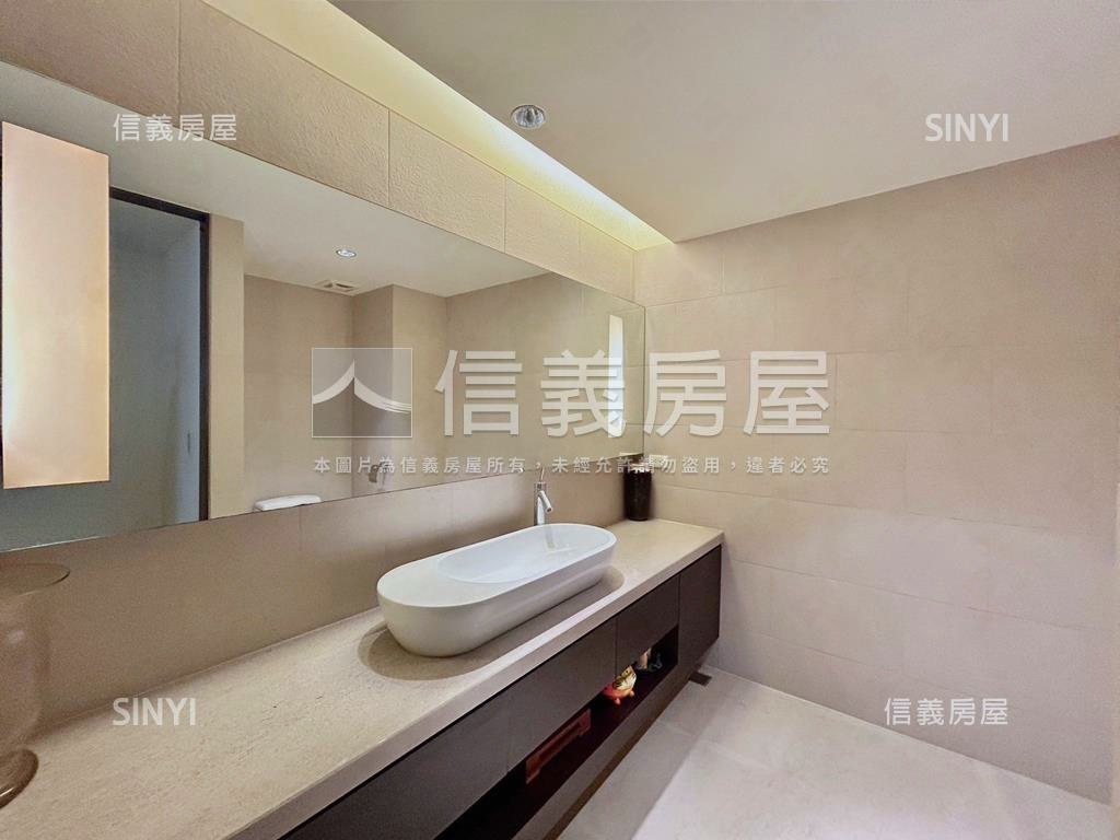 晨曦大地雙併美宅房屋室內格局與周邊環境