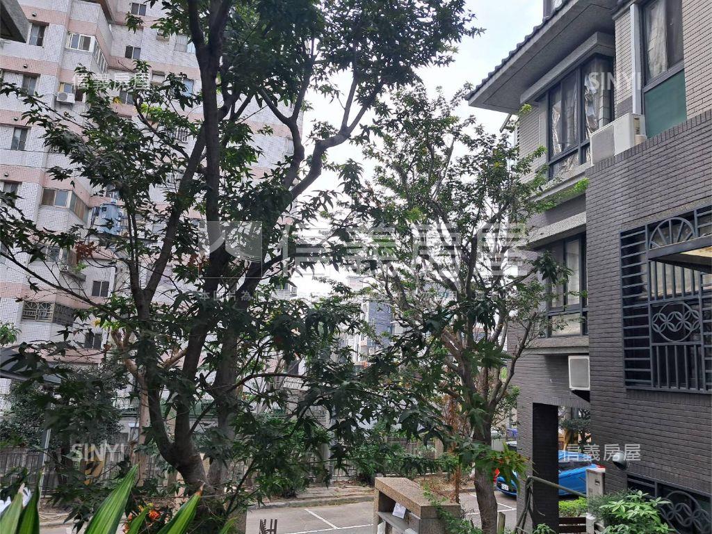 順天甲子園美別墅房屋室內格局與周邊環境