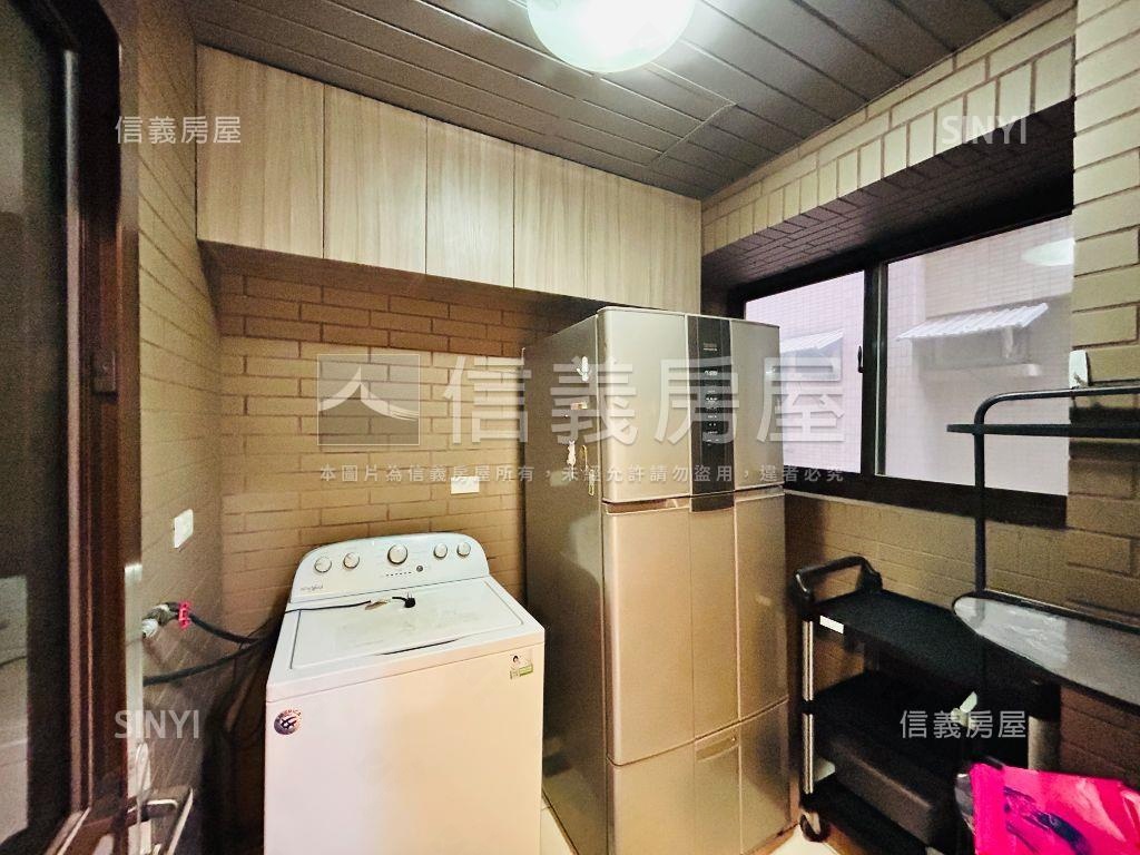 昇揚大三房車位房屋室內格局與周邊環境