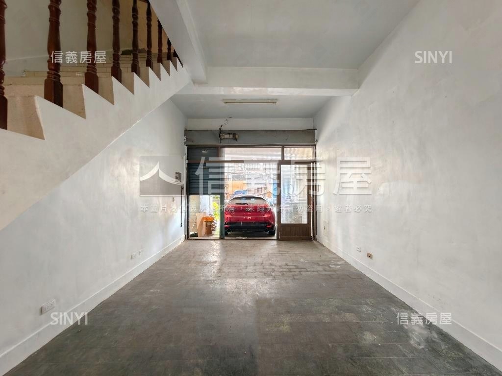 小港正街ＲＣ優質透天房屋室內格局與周邊環境