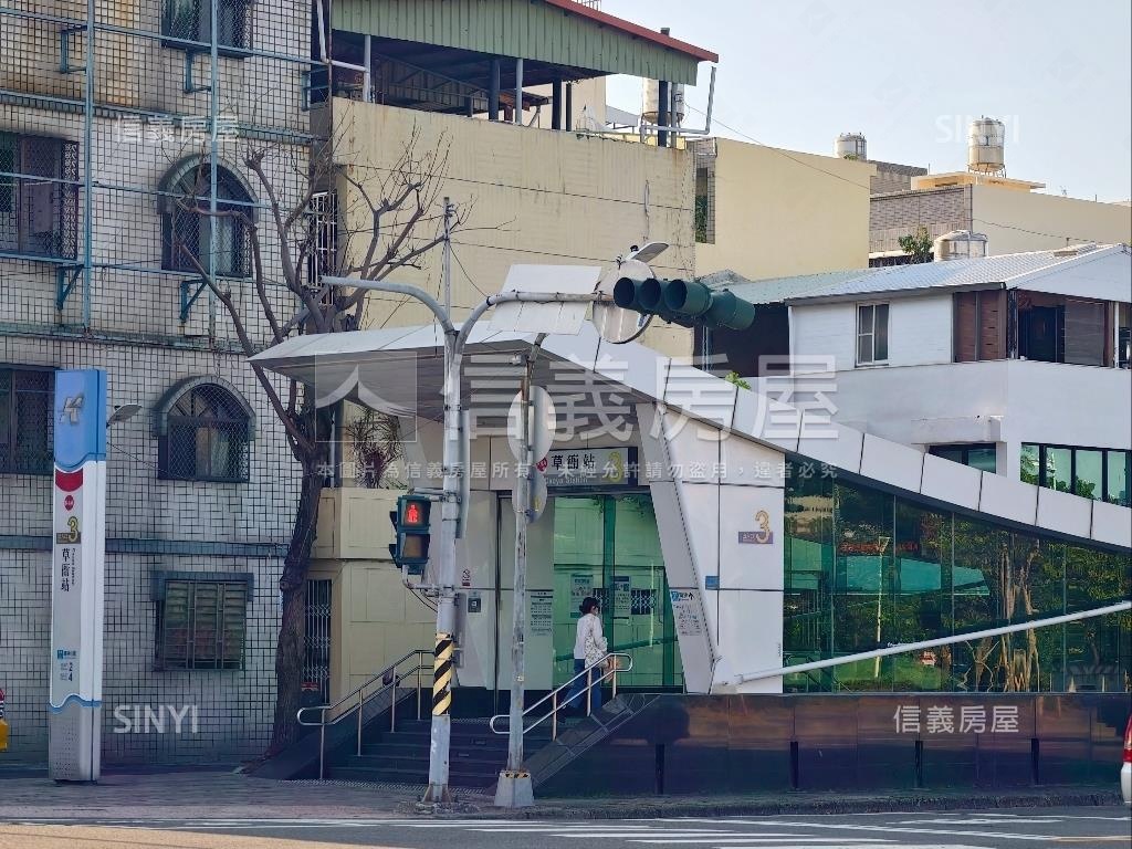 小港正街ＲＣ優質透天房屋室內格局與周邊環境