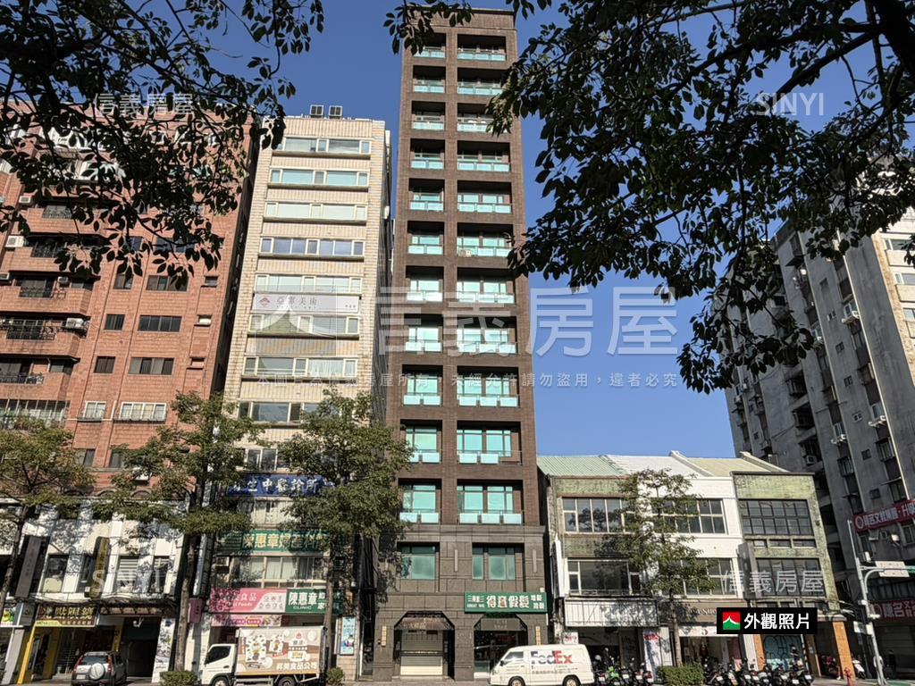 台大精品電梯三房車位房屋室內格局與周邊環境
