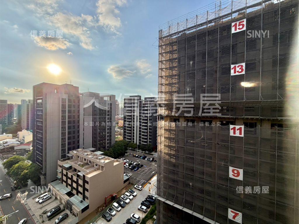 達麗居山高樓裝潢戶房屋室內格局與周邊環境