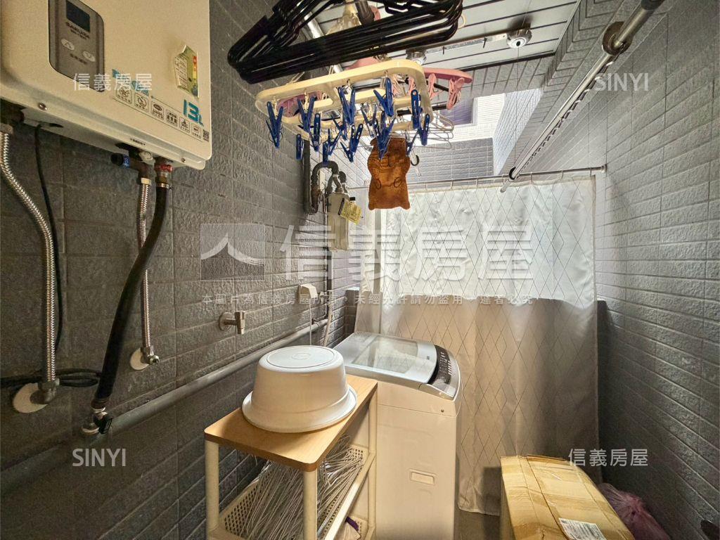 達麗居山高樓裝潢戶房屋室內格局與周邊環境