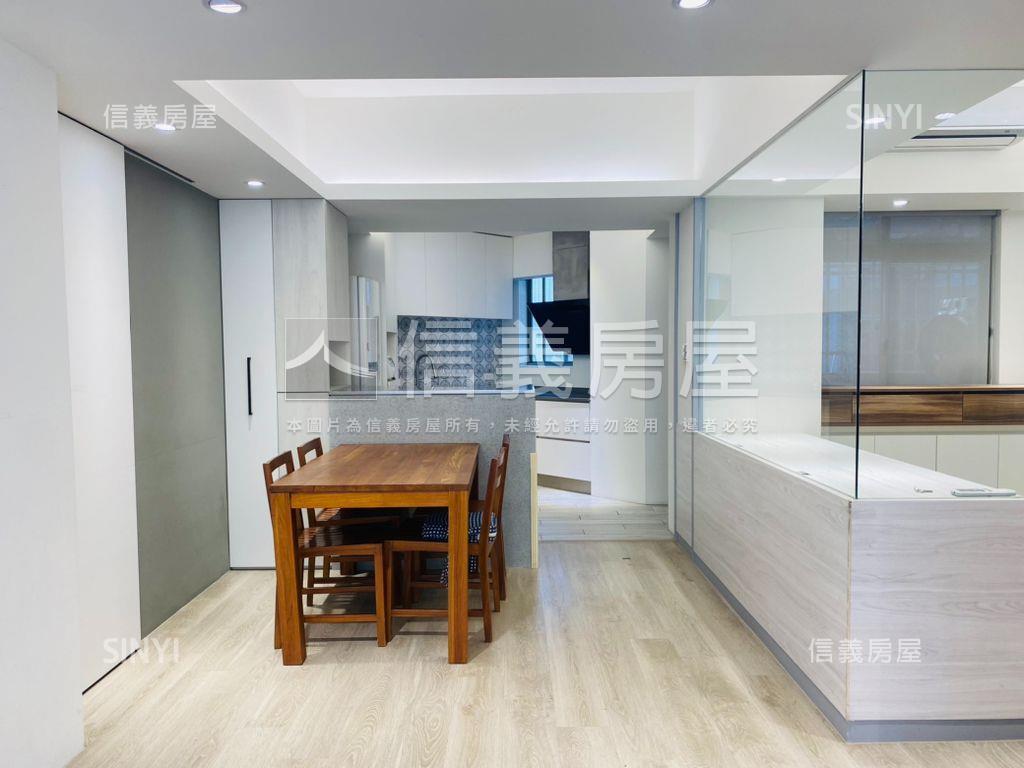 可看屋－立功電梯裝潢３房房屋室內格局與周邊環境