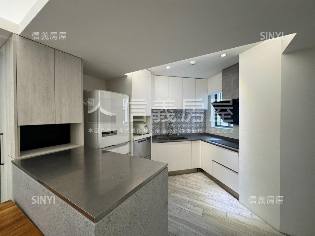 可看屋－立功電梯裝潢３房房屋室內格局與周邊環境