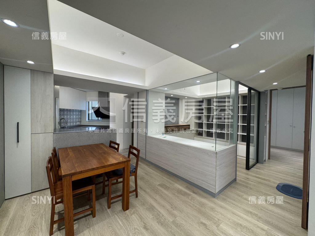 可看屋－立功電梯裝潢３房房屋室內格局與周邊環境