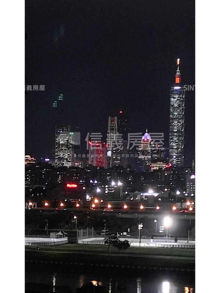 專任＊皇普極品＋大車位房屋室內格局與周邊環境