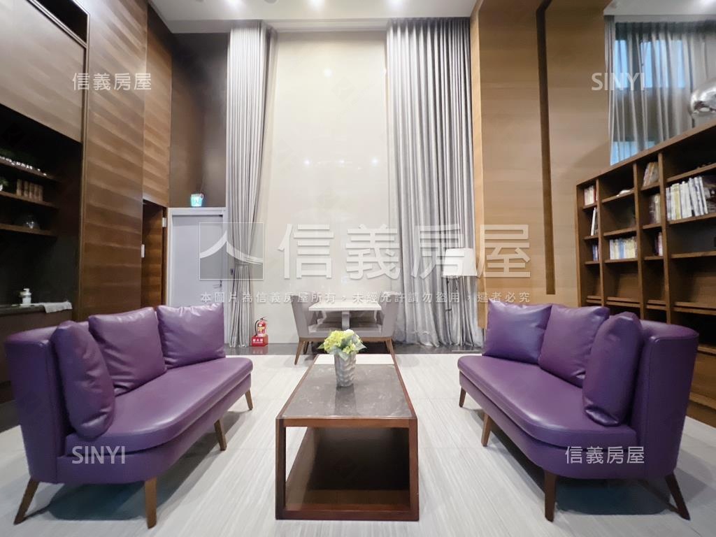 微笑世紀柏悅特區兩房房屋室內格局與周邊環境