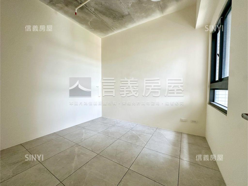 星都匯Ｂ區高樓視野平車房屋室內格局與周邊環境