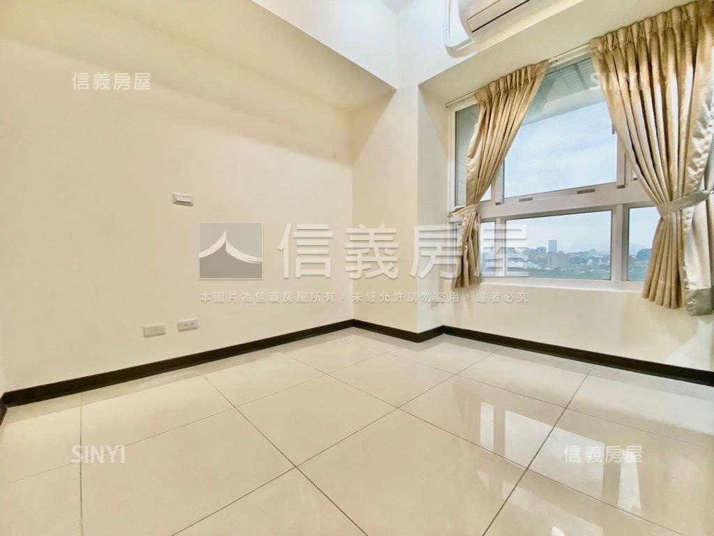 江翠ＯＮＥ住宅用邊間三房房屋室內格局與周邊環境