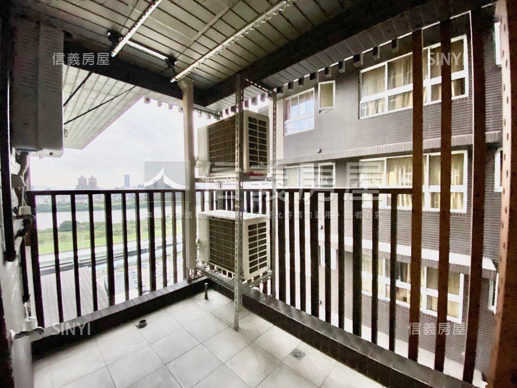 江翠ＯＮＥ住宅用邊間三房房屋室內格局與周邊環境