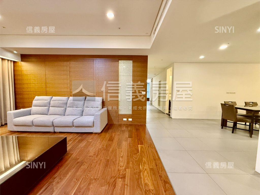 正草悟道近洲際酒店四房房屋室內格局與周邊環境