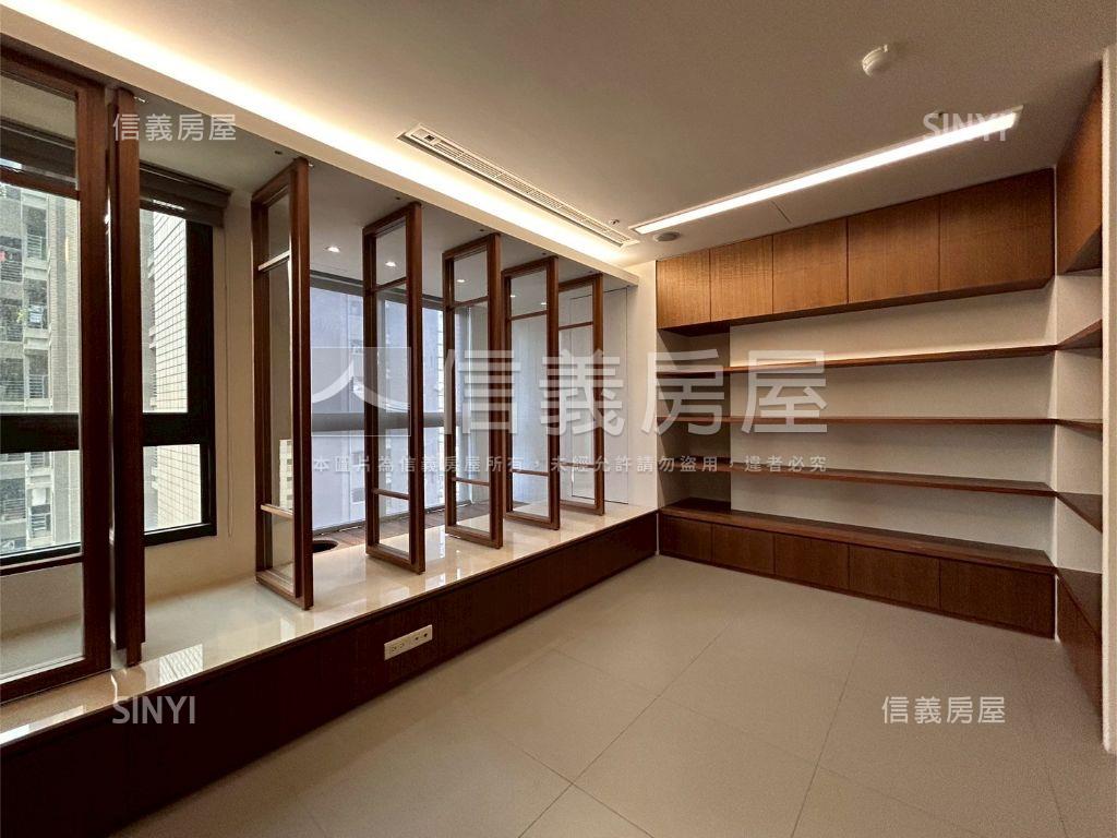 正草悟道近洲際酒店四房房屋室內格局與周邊環境