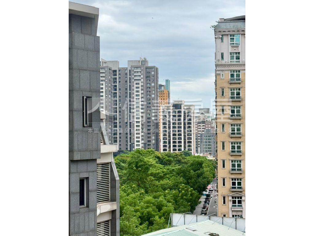 正草悟道近洲際酒店四房房屋室內格局與周邊環境