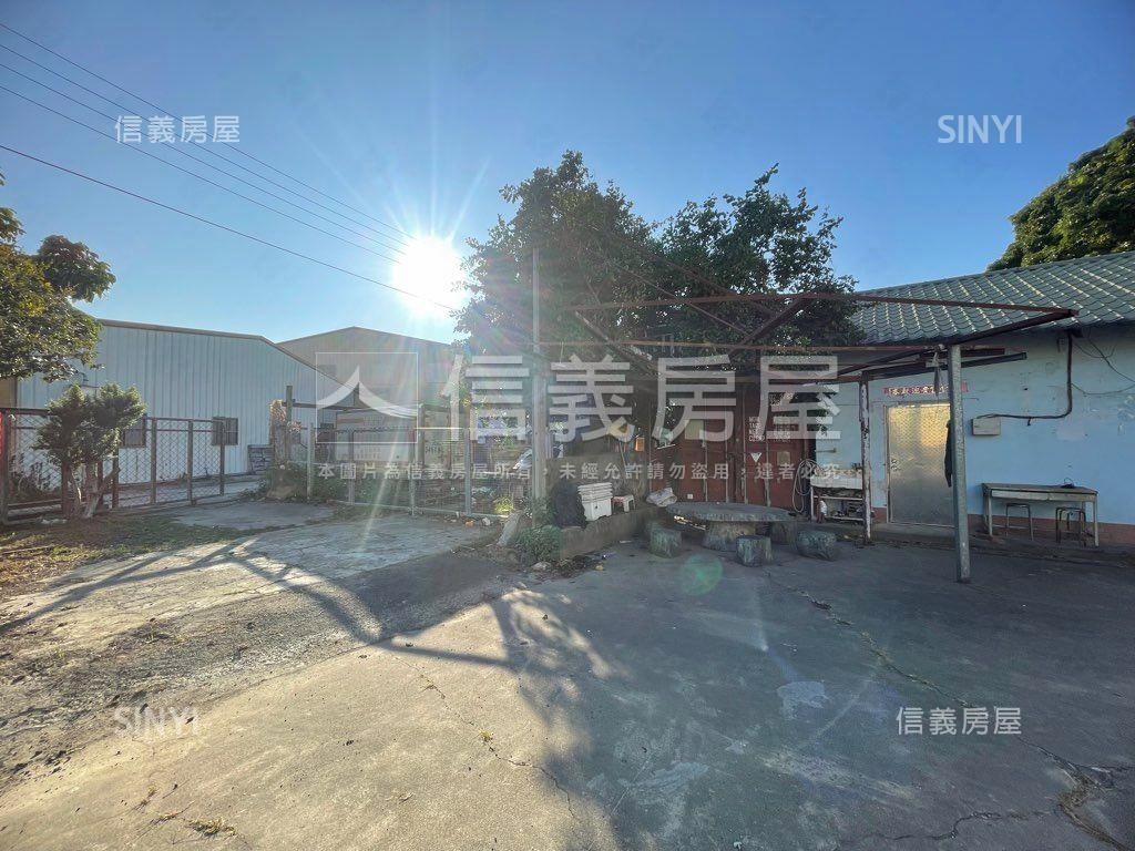 大里近中投甲種建築用地Ａ房屋室內格局與周邊環境