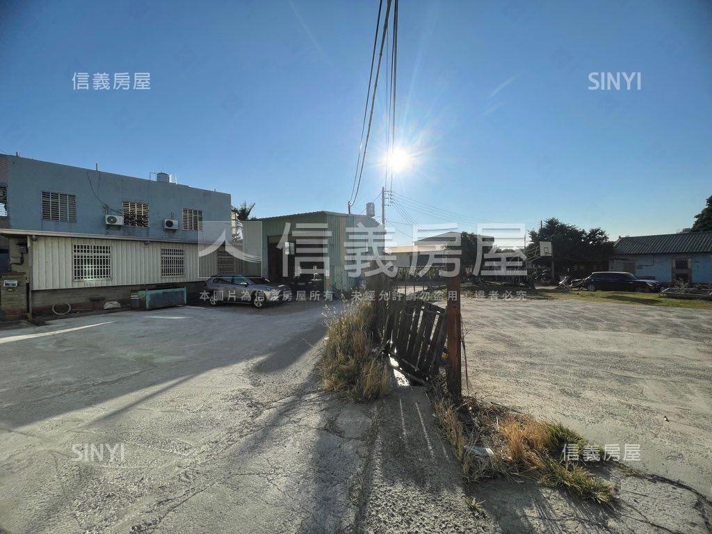 大里近中投甲種建築用地Ａ房屋室內格局與周邊環境