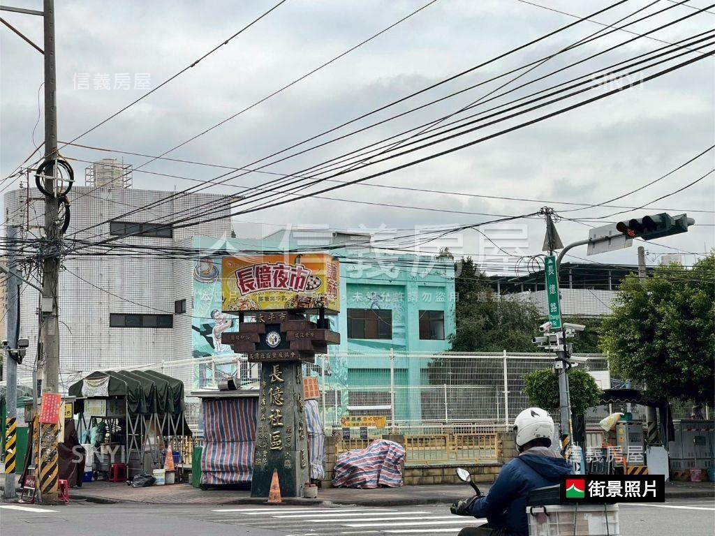 太平近長億中學電梯透天房屋室內格局與周邊環境