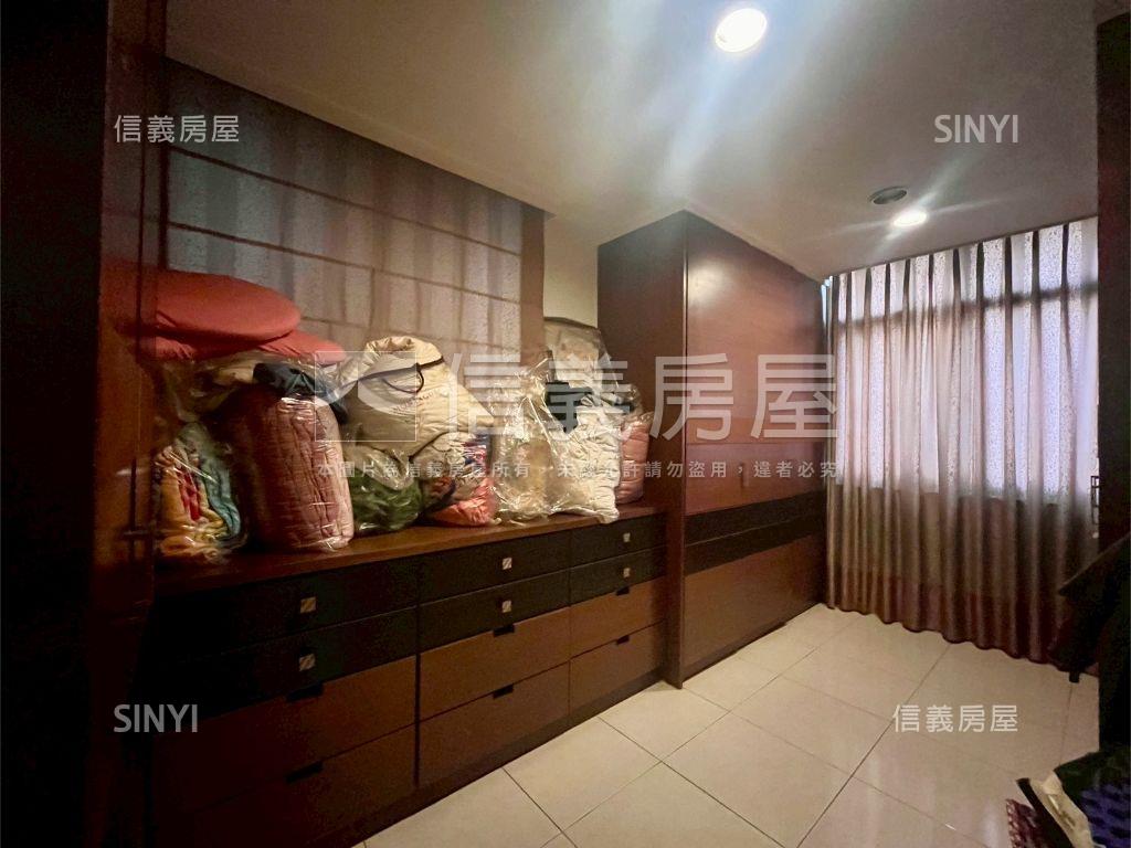 大華邊間採光美大地坪透天房屋室內格局與周邊環境