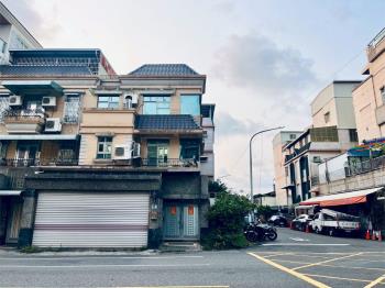 大華邊間採光美大地坪透天