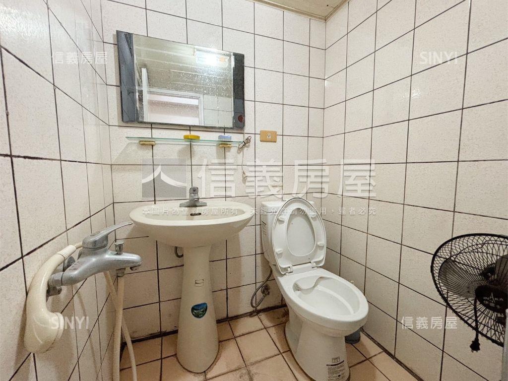 機能讚！逢甲商圈電梯套房房屋室內格局與周邊環境