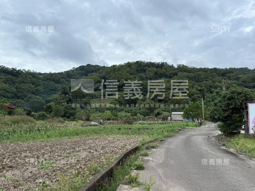 鳳岡持分土地房屋室內格局與周邊環境