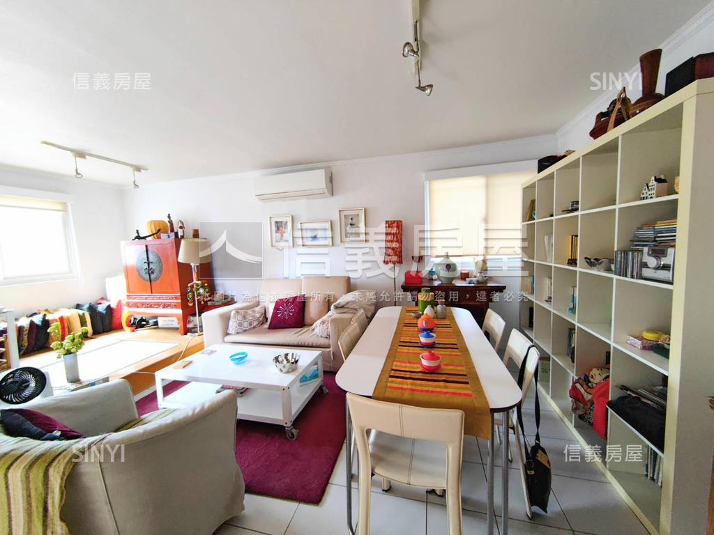 東區邊間景觀電梯頂加房屋室內格局與周邊環境