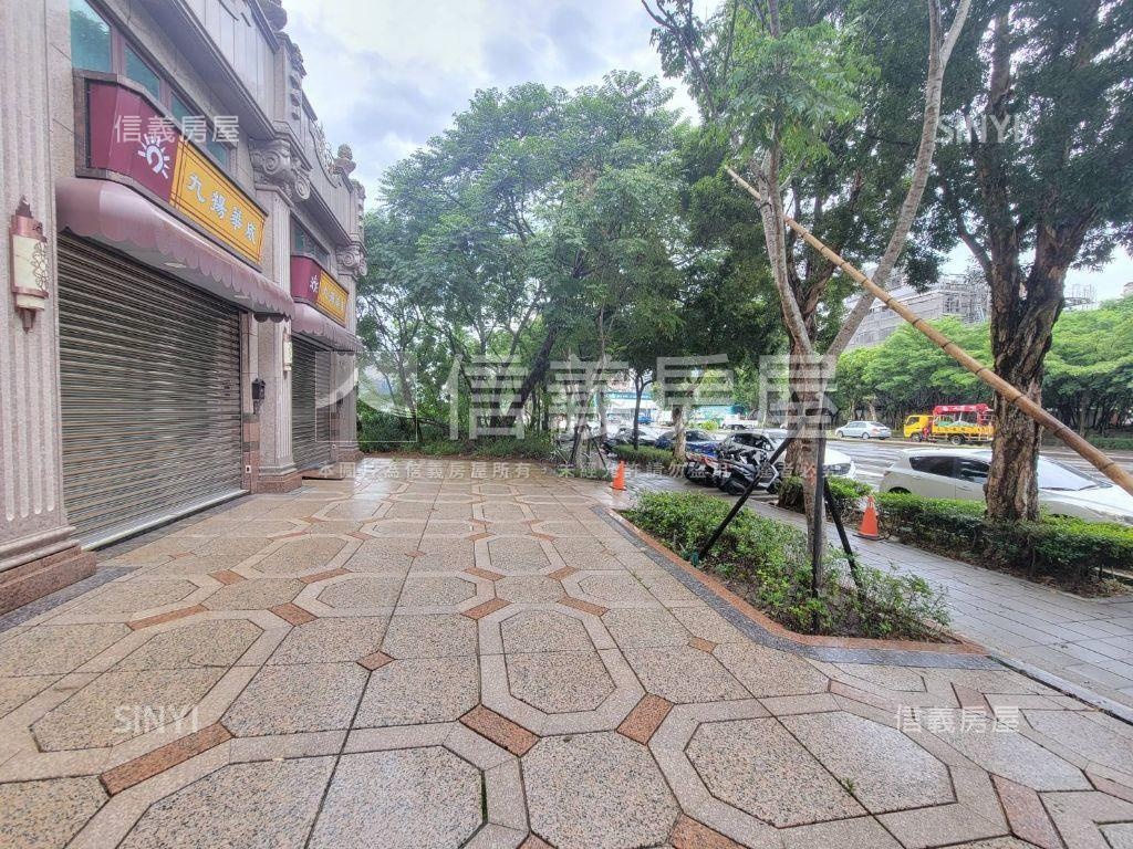 九揚華威大面寬店面房屋室內格局與周邊環境