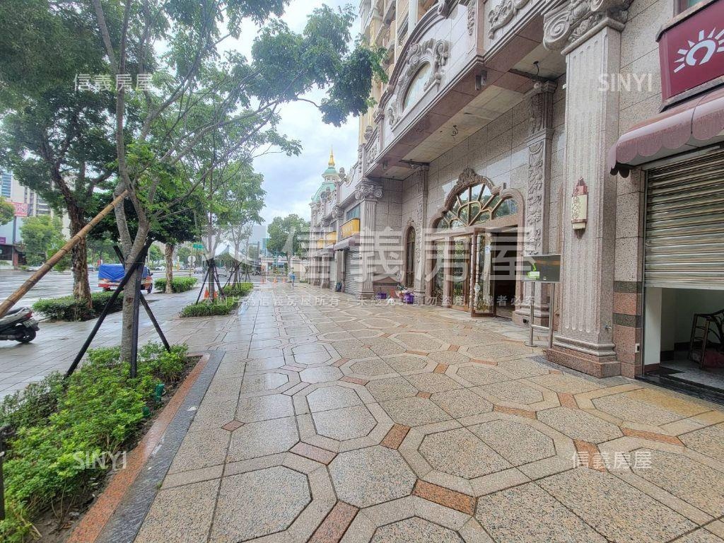 九揚華威大面寬店面房屋室內格局與周邊環境